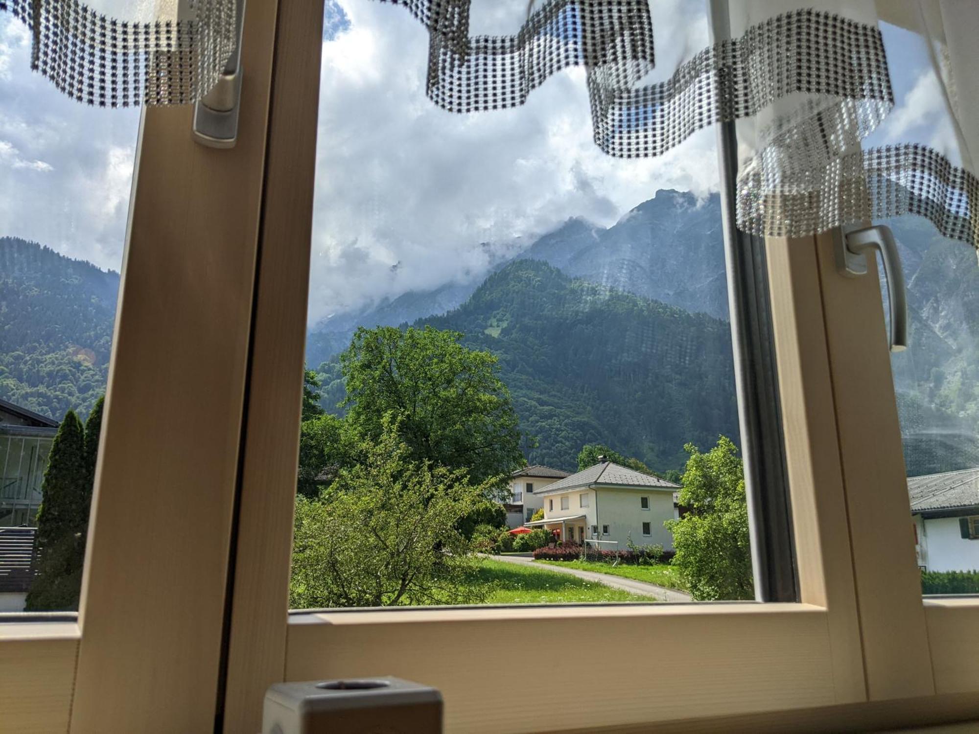 Montahaus Retro Apartments Vandans Pokoj fotografie